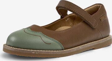 CAMPER Ballet Flats 'Savina Twins' in Brown: front