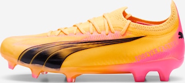 Chaussure de foot 'ULTRA ULTIMATE' PUMA en jaune : devant