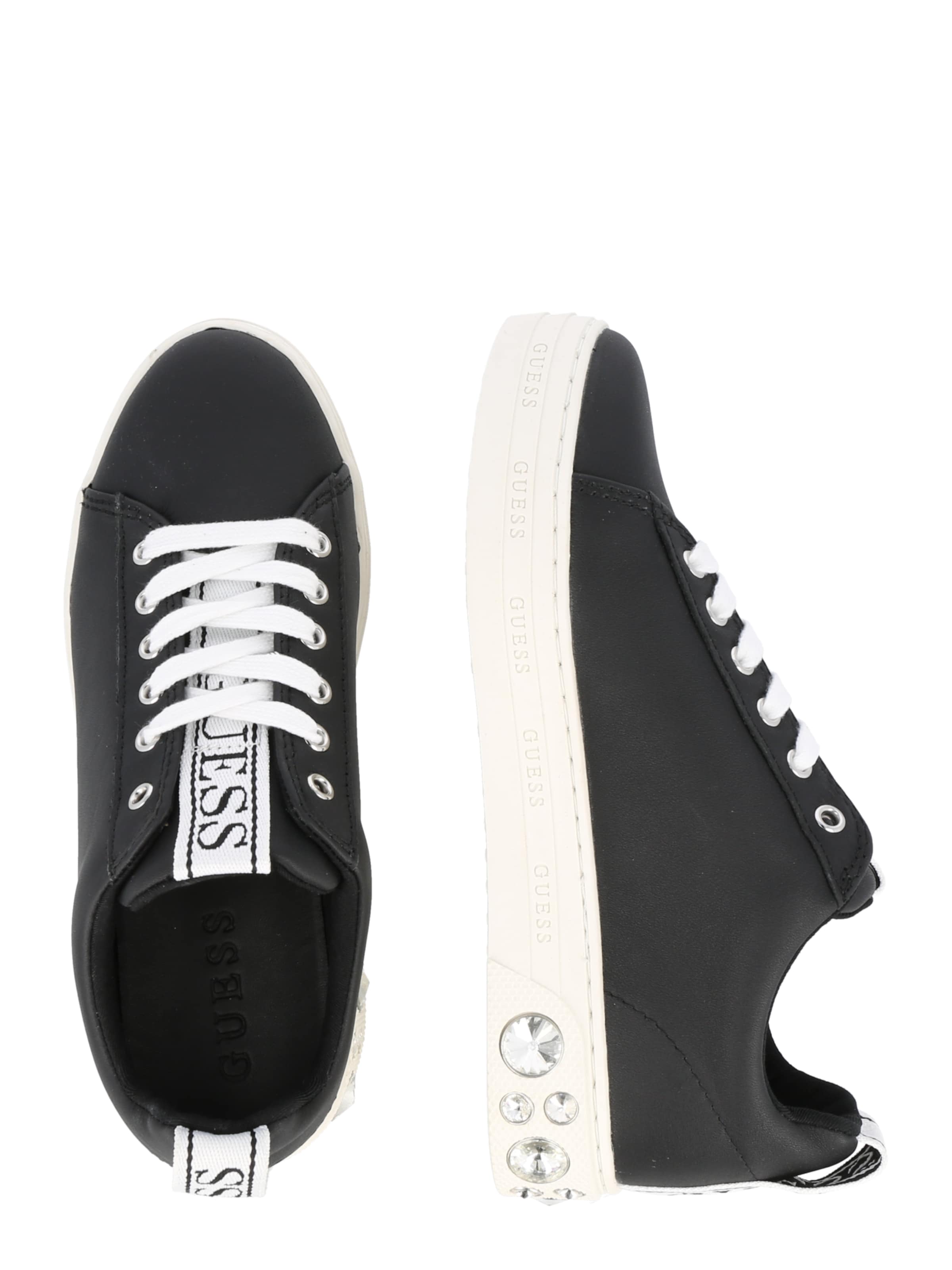 guess sneaker rivet