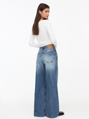 Pull&Bear Wide Leg Farkut värissä sininen