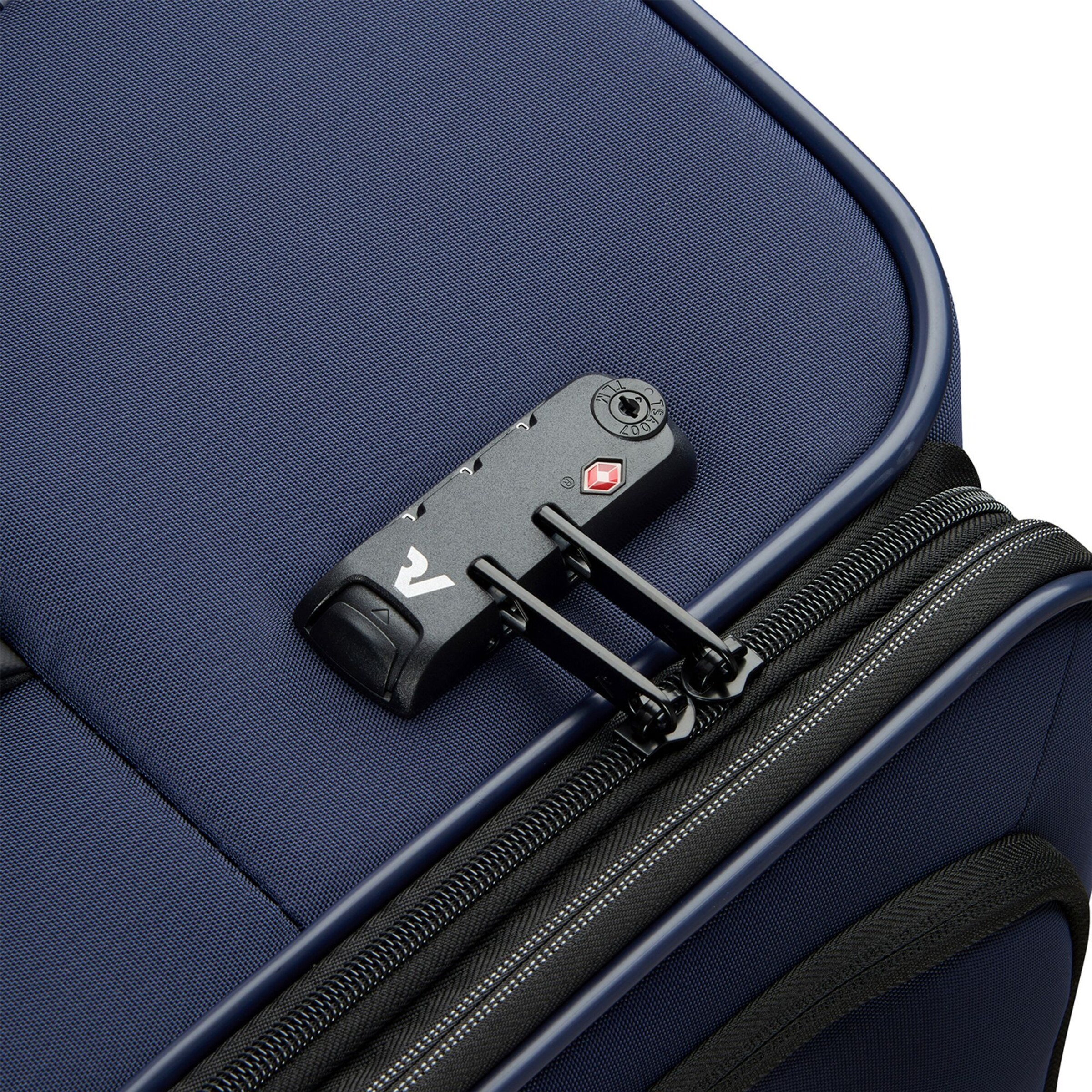 Roncato Suitcase Set in Blue