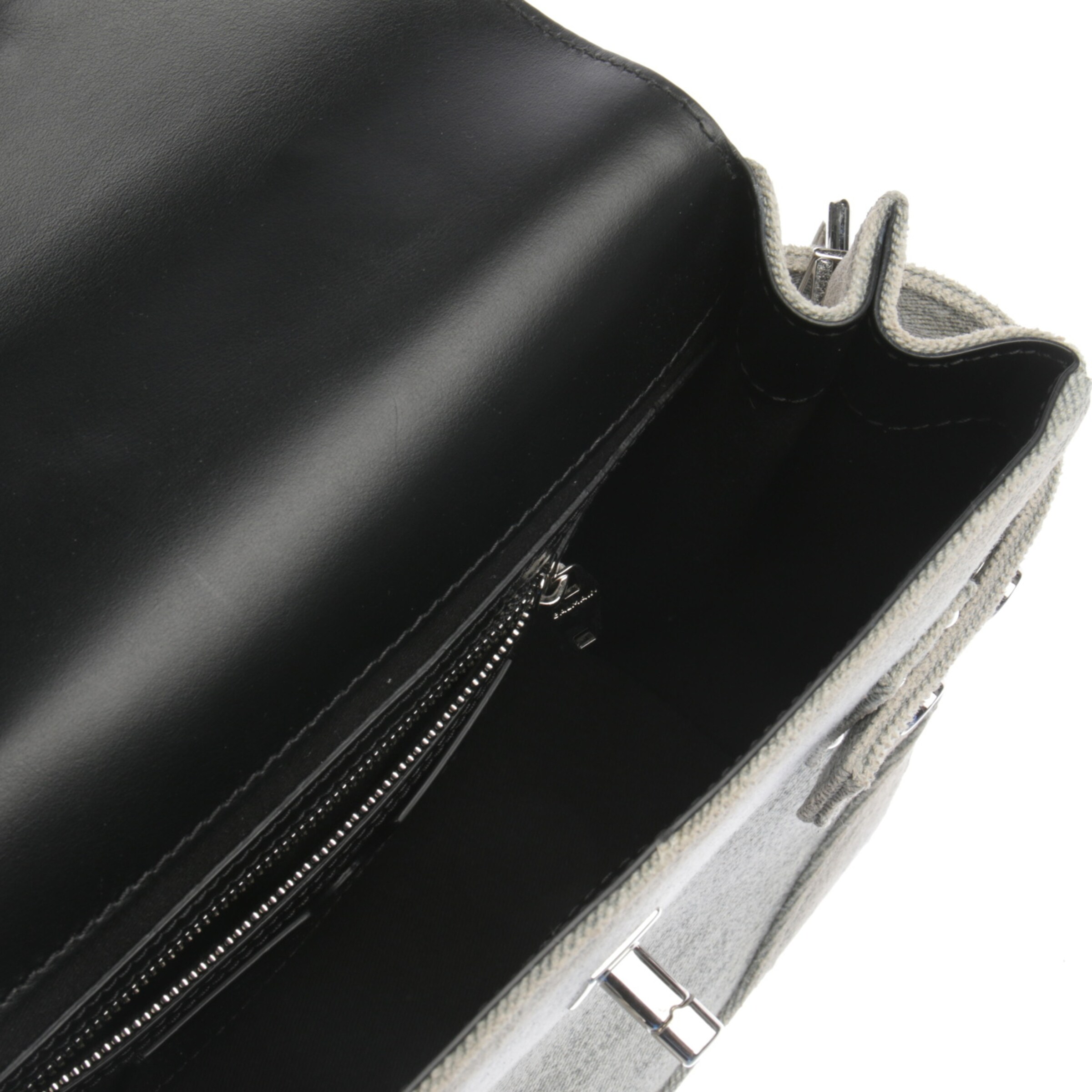 Balmain Bag in One size in Grey