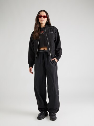 Tommy Jeans Between-season jacket 'CLASSICS' in Black
