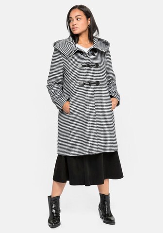 SHEEGO Between-Seasons Coat in Black