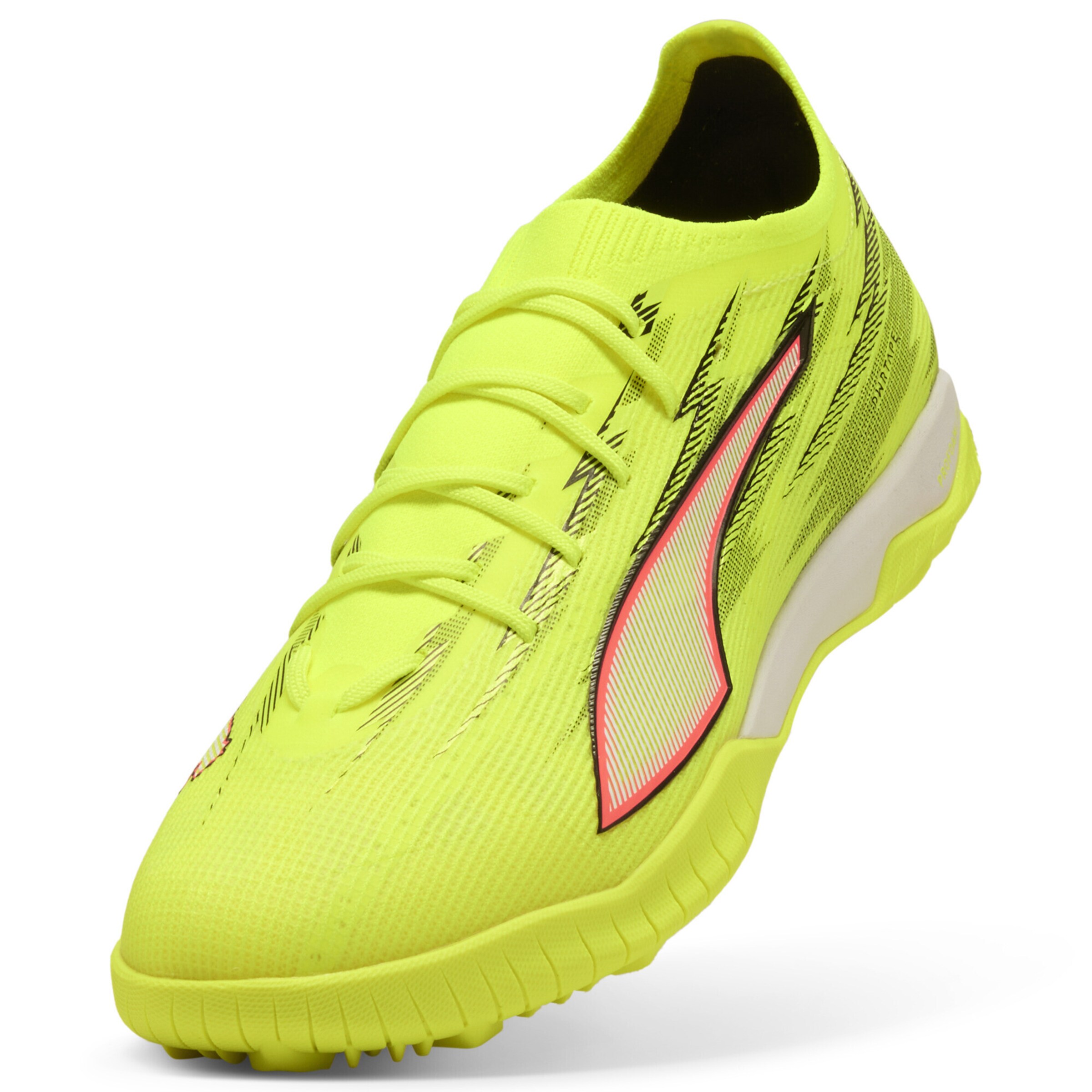 PUMA Soccer shoe 'Ultra 6 Pro Cage' in Yellow