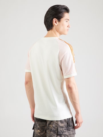 ADIDAS ORIGINALS Bluser & t-shirts 'CALI' i hvid