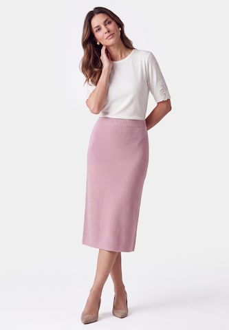 Usha - Falda en rosa