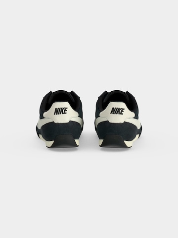 Nike Sportswear - Sapatilhas baixas 'SPRINT SISTER' em preto