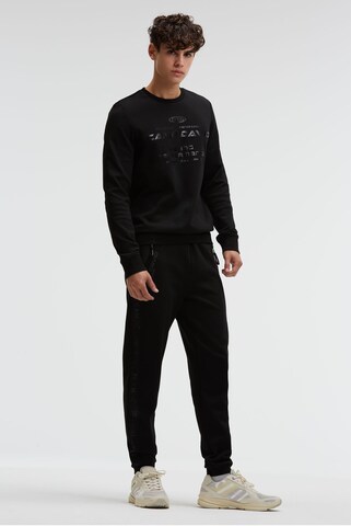 CAMP DAVID Sweatshirt in Black