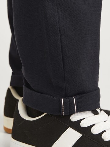 JACK & JONES Loose fit Chino trousers in Black