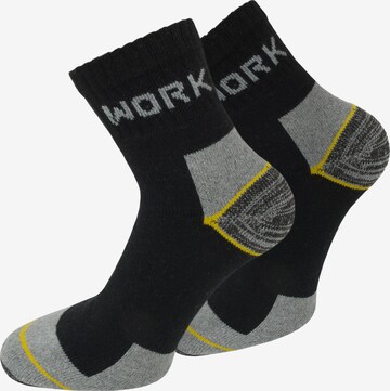 normani Athletic Socks in Black: front