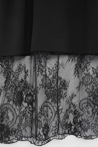 Robe Trendyol Curve en noir