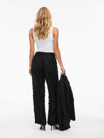 regular Pantaloni 'VIWagne' di VILA in nero