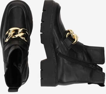 GABOR Ankle Boots in Black