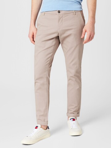 Coupe slim Pantalon 'Andrik' Bruun & Stengade en marron : devant