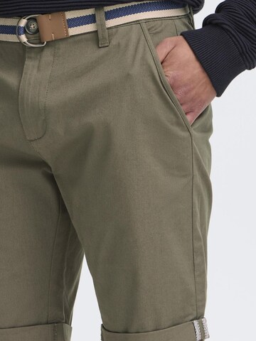 !Solid - Regular Calças chino 'Monty' em verde