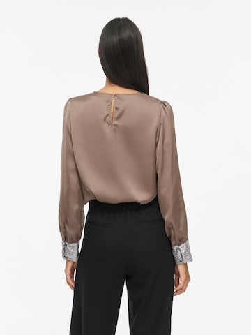 VILA - Blusa 'VISOFIE' en marrón