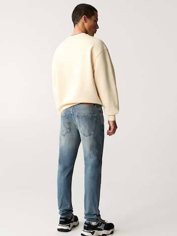 Pull&Bear Slimfit Jeans i blå