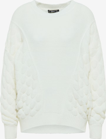 faina Oversized Sweater in White: front