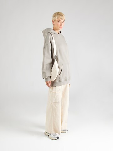 Sweat-shirt 'Cinder' Karo Kauer en gris