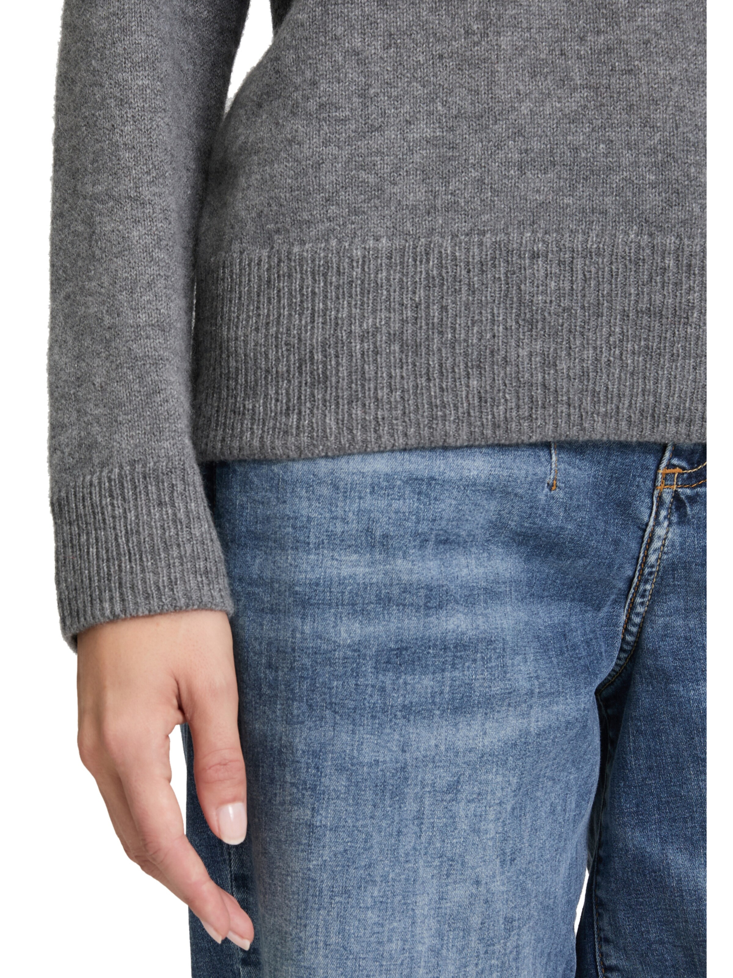 Cartoon Sweater in Grey