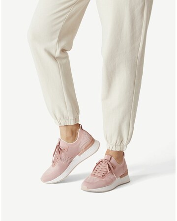 Sneaker bassa di TAMARIS in rosa