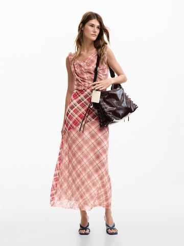 Desigual Рокля в червено