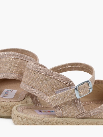 Pisamonas Sandale‌‌‌‌‌‌‌‌ in Beige