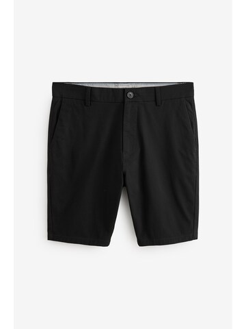 Next Skinny Shorts in Schwarz: Vorderseite