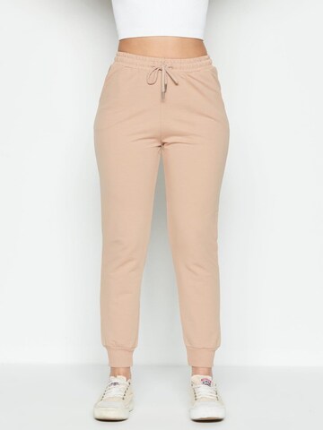 C&City Tapered Pants in Beige