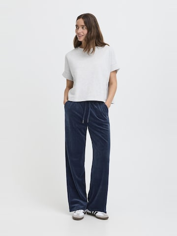 Oxmo Regular Broek ' OXEBBA WIDE LEG ' in Blauw
