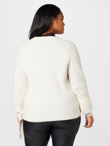 ONLY Curve Pullover 'MIA' in Beige
