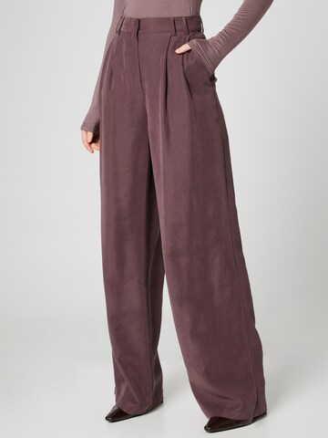 Wide Leg Pantalon à pince 'Avena' Guido Maria Kretschmer Women en violet : devant