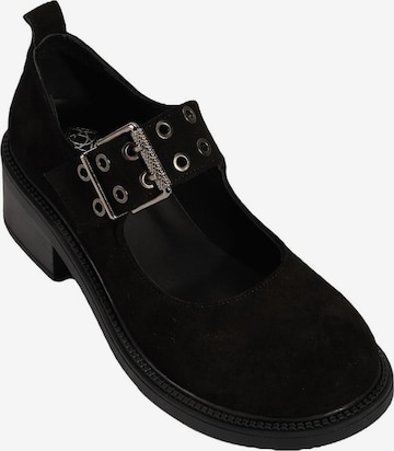 Desa Slipper in Schwarz: Vorderseite