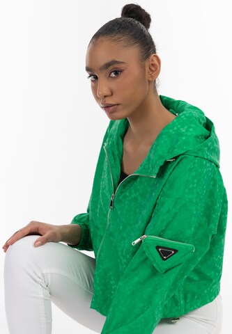 MYMO Between-Season Jacket in Green