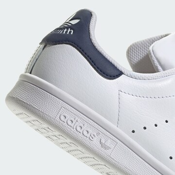 ADIDAS ORIGINALS - Sapatilhas 'Stan Smith' em branco