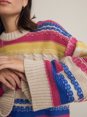 Next Sweater in Mixed colors