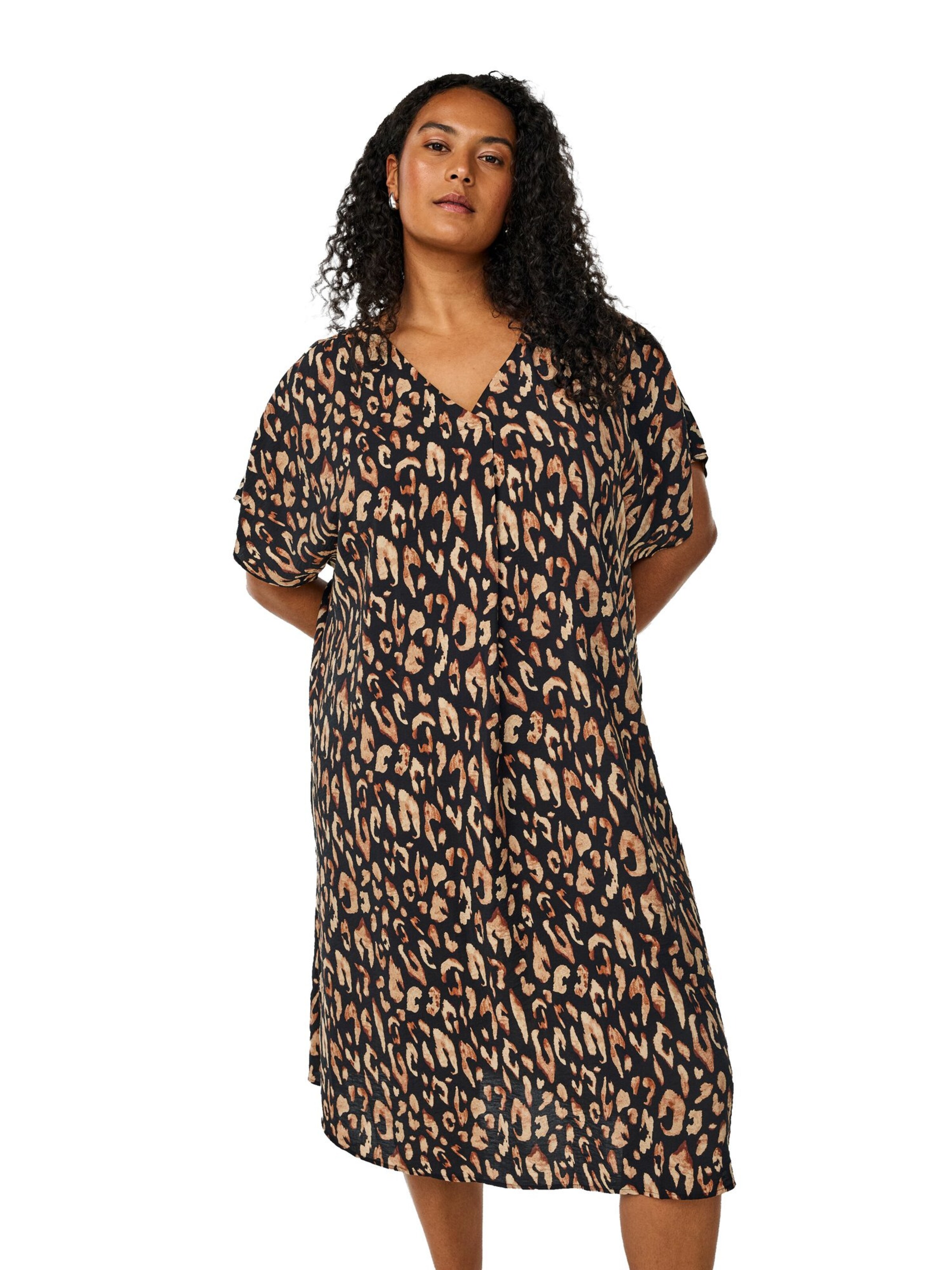 Zizzi Платье 'CAKAM' в Черный: спереди