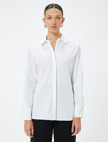 Koton Blouse in White: front