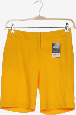 zero Shorts in XS in Orange: front
