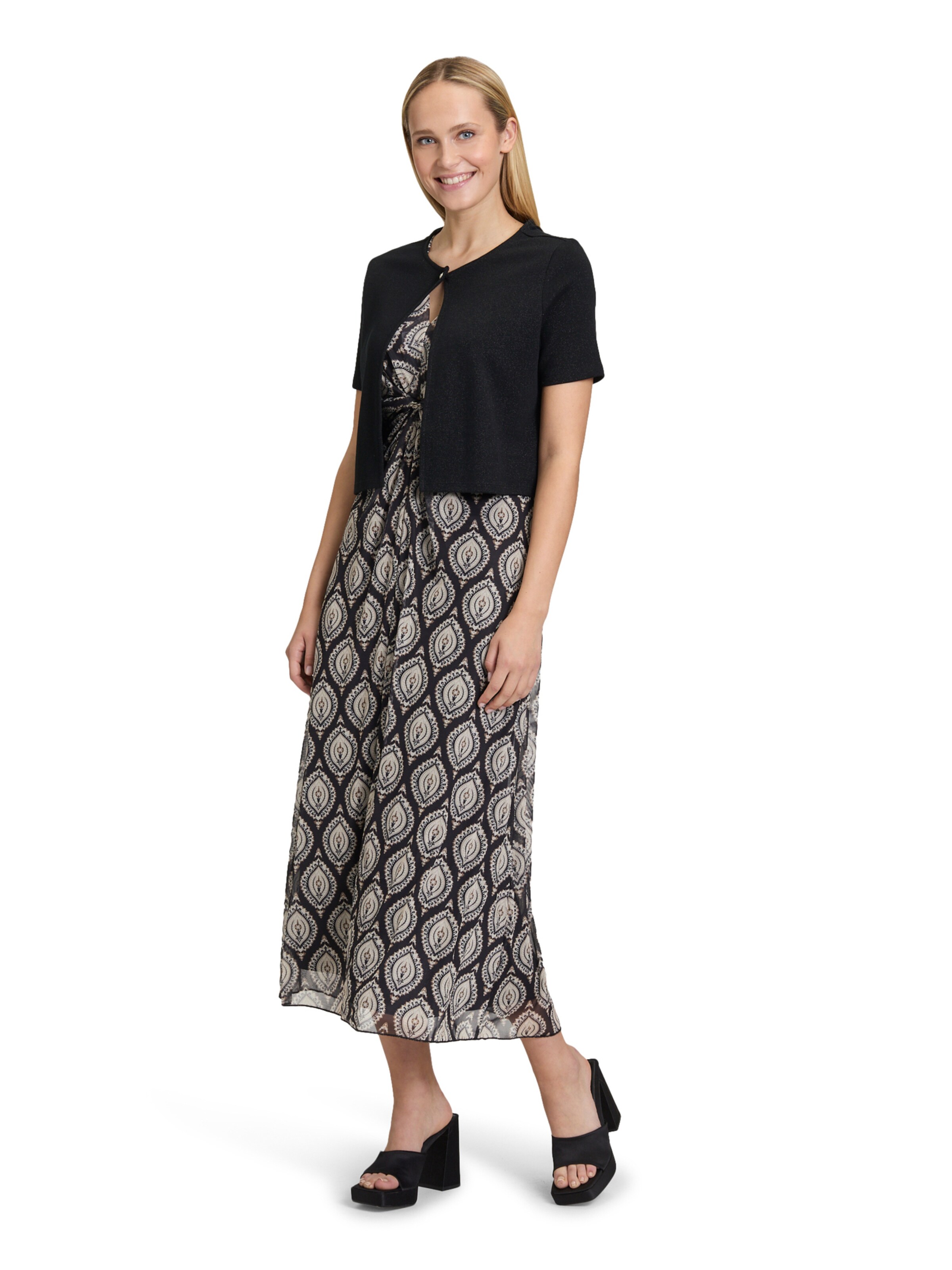 Cartoon Knit Cardigan in Black