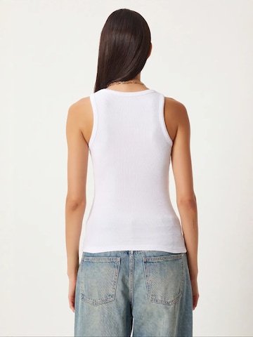 Happiness İstanbul Top 'Camis' w kolorze brązowy