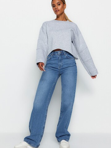 Trendyol Loose fit Jeans in Blue