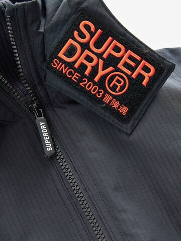Veste mi-saison Superdry en noir