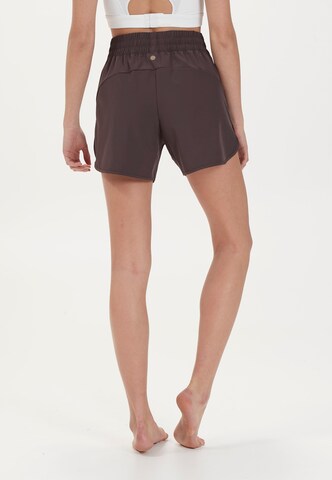 Athlecia Regular Funktionsshorts 'Creme' in Lila