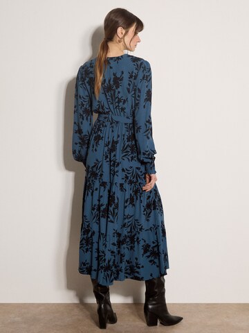 Apricot Dress ' ' in Blue