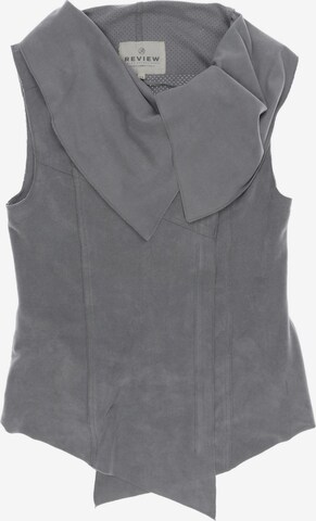 Review Vest in XS in Grey: front
