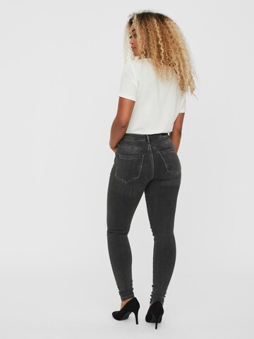 VERO MODA Skinny Jeans 'Sophia' in Grijs