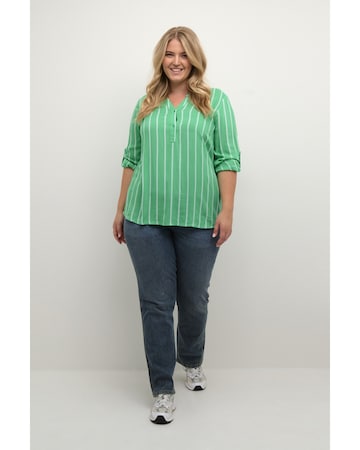 KAFFE CURVE - Blusa 'Sida' em verde