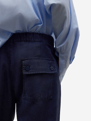 Adolfo Dominguez Zwężany krój Spodnie w kolorze niebieski